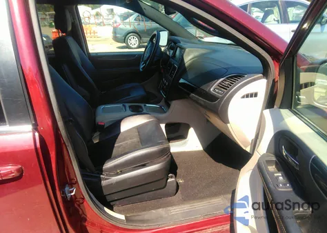 2017 Dodge Grand Caravan Sxt from USA, damaged, VIN 2C4RDGCG7HR685855